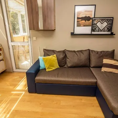 Lively Artistic 1 Bedroom Apartment * Sofia